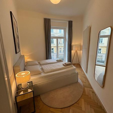 Premium Apartment In Altstadtnaehe Graz Exterior photo