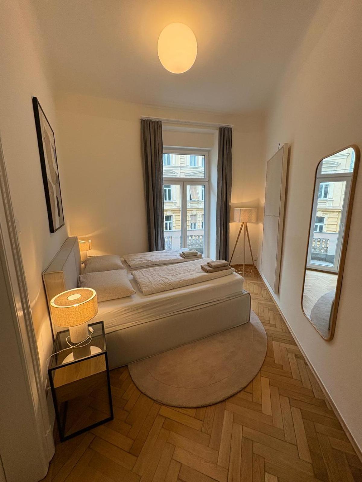 Premium Apartment In Altstadtnaehe Graz Exterior photo